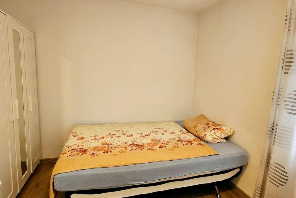 Zimmer In Wuerzburg Stadtmitte المظهر الخارجي الصورة